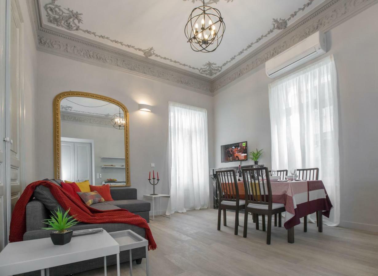 Sophisticated Apartment In Syntagma By Ghh Athén Kültér fotó